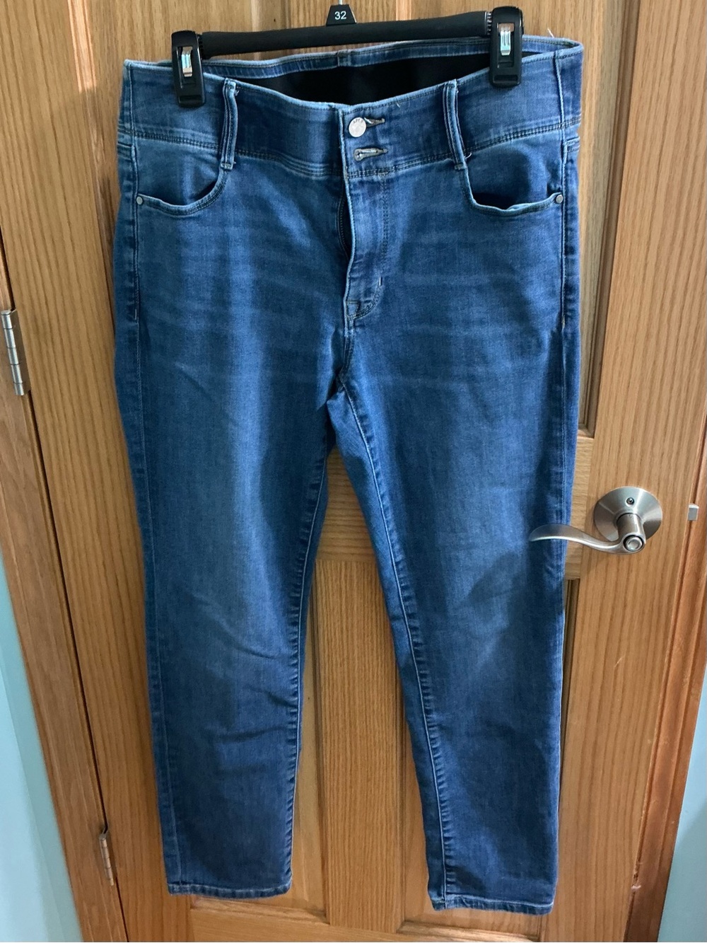 Apt. 9 Women's Denim Blue Straight Leg Jeans, Sz. 14, Inside Elastic Waistband